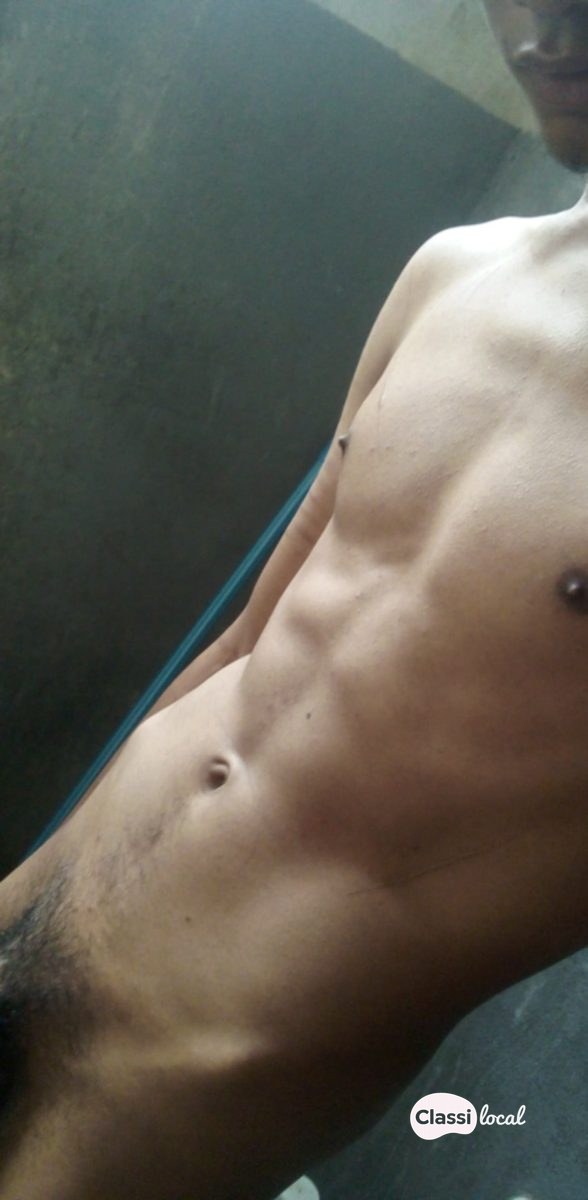 Acompanhante bi — foto 3 de 3