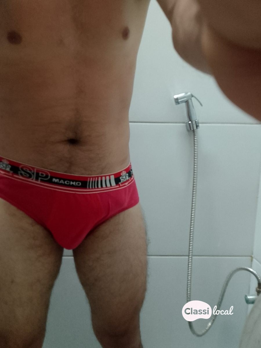 Cheirador de calcinha — foto 1 de 2