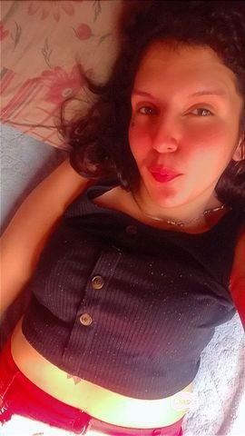 Morena Baixinha de 22 Anos Sem Frescura — foto 2 de 3