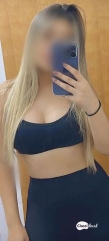 Bia Loirinha 27 Anos — foto 1 de 2