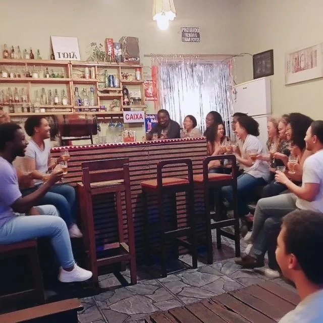 Encontros casuais para casais, solteiros e solteiras